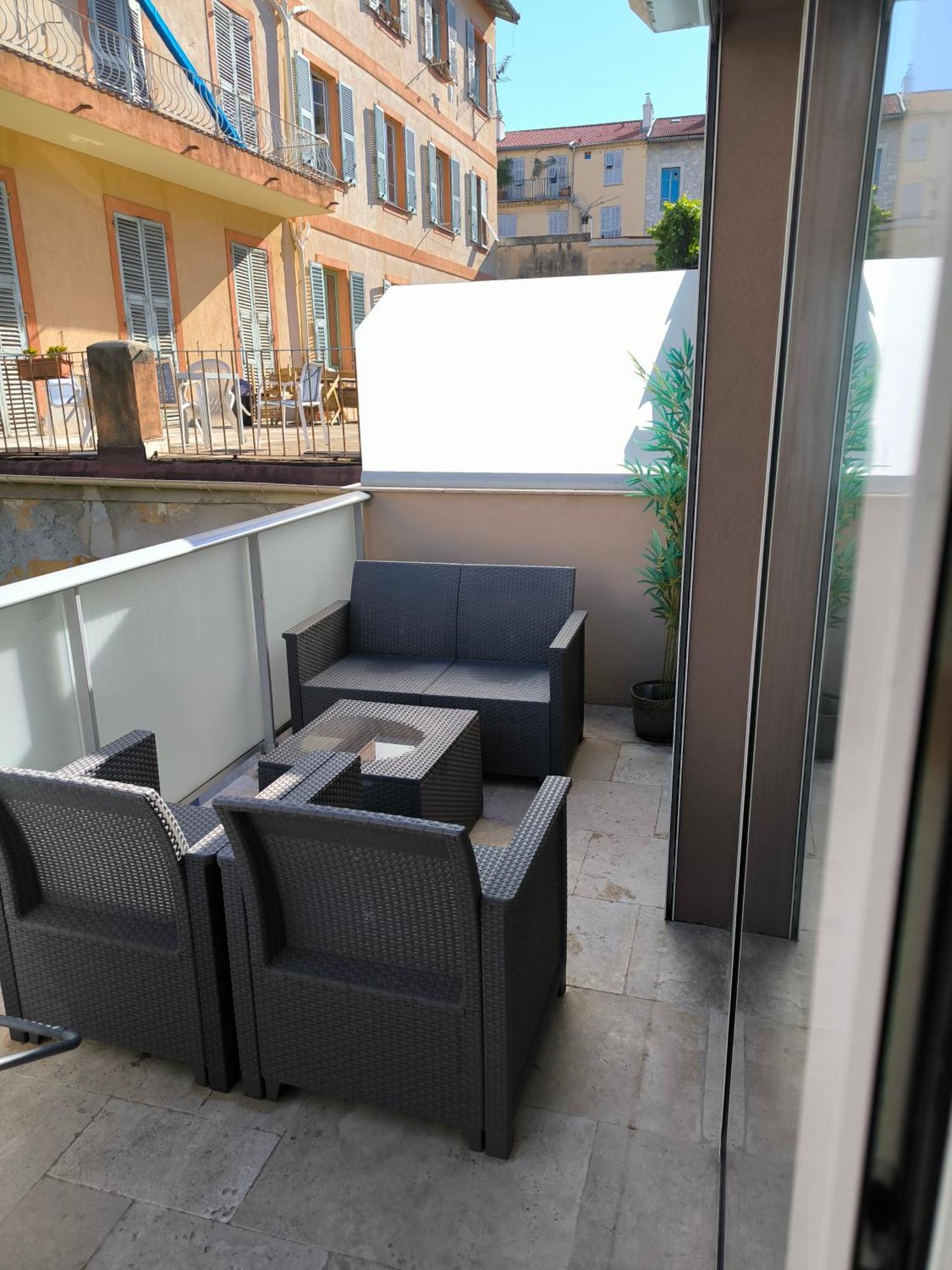 Studio Cozy Avec Terrasse N12 尼斯 外观 照片