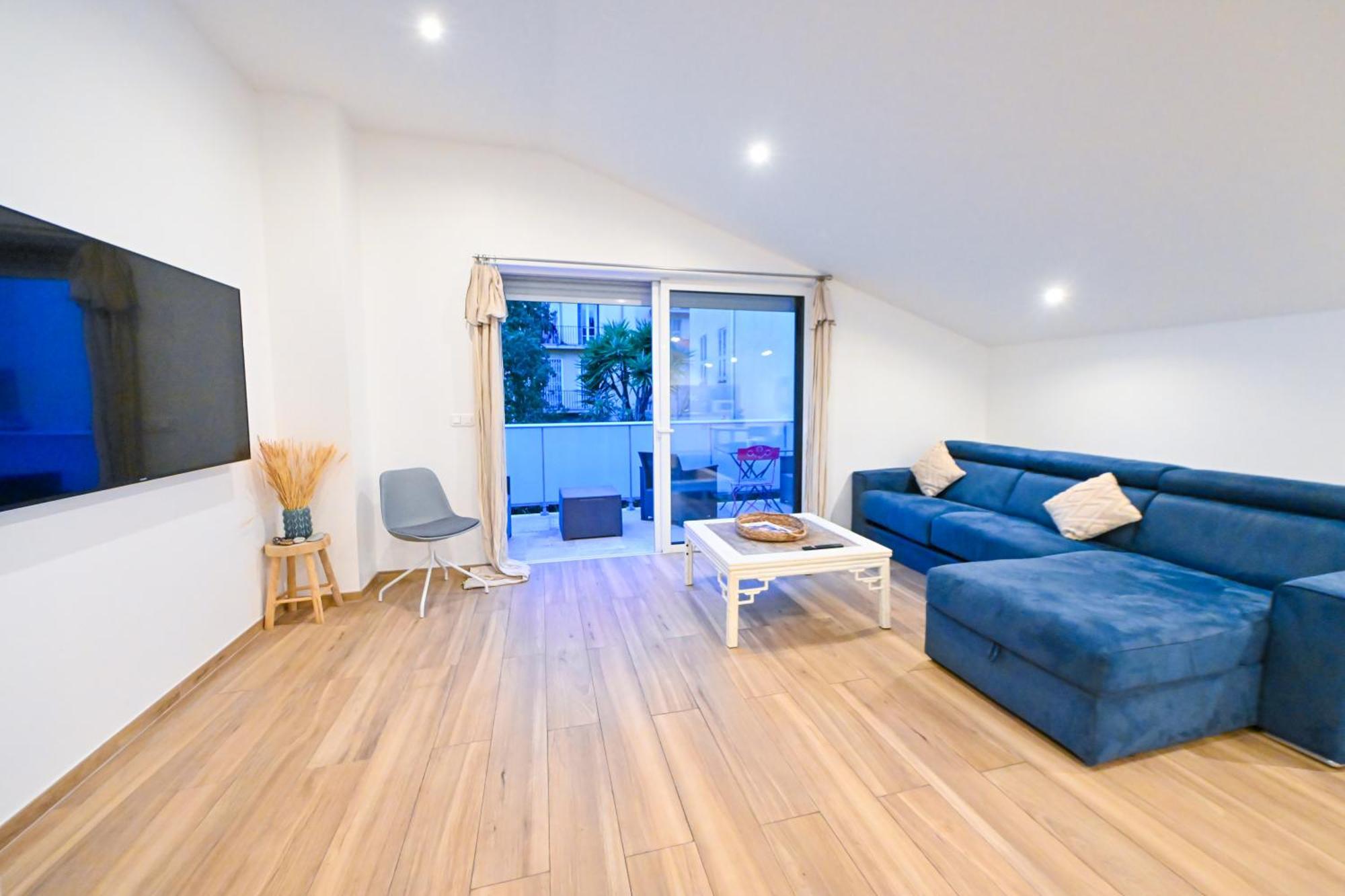 Studio Cozy Avec Terrasse N12 尼斯 外观 照片